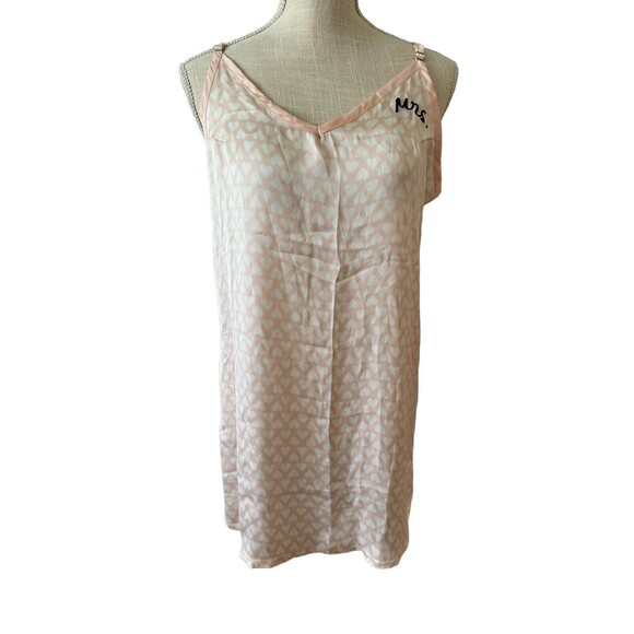 Betsey Johnson Bridal Mrs. V-Neck Chemise Nightgown Size Medium‎ - Picture 1 of 6